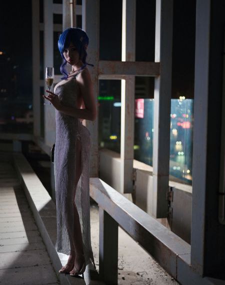 偷拍美女小便视频_1080P免费观看视频