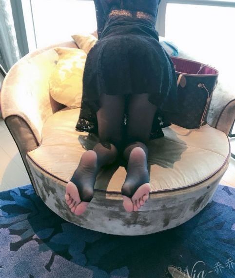 少妇淫小说_剧情片神马影院在线