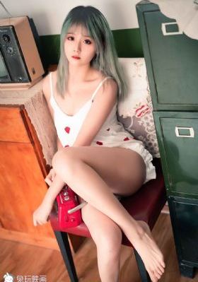 美脚の诱脚舐め脚责视频免费_蓝光在线视频观看