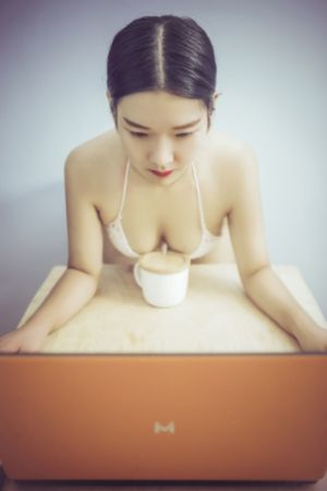 美国精品一区二区_在线播放-手机免费播放动漫