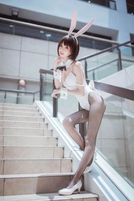 亚洲色少妇激情另类图区_720免费电视剧